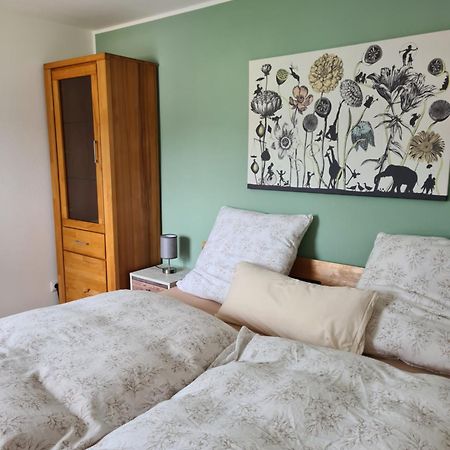 Ferienwohnung Burgblick Pelm Екстер'єр фото