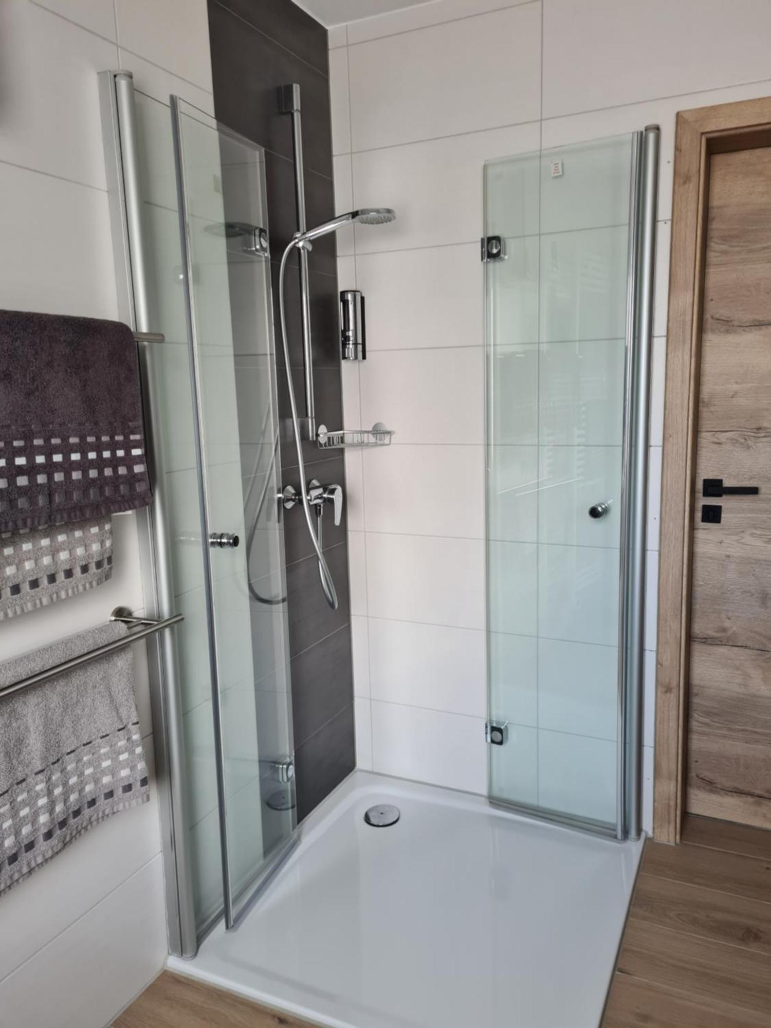 Ferienwohnung Burgblick Pelm Екстер'єр фото